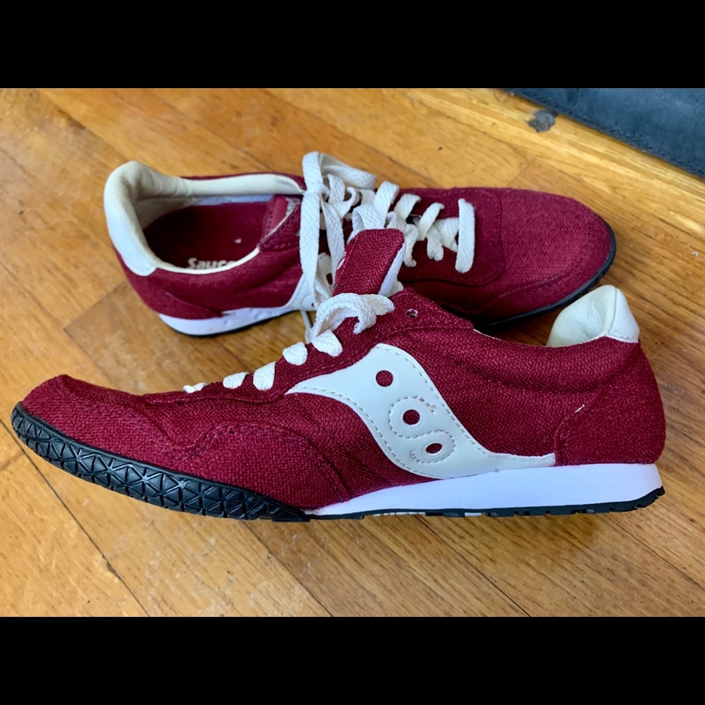 Saucony maroon Bullet Terry shoes Size 8 women’s